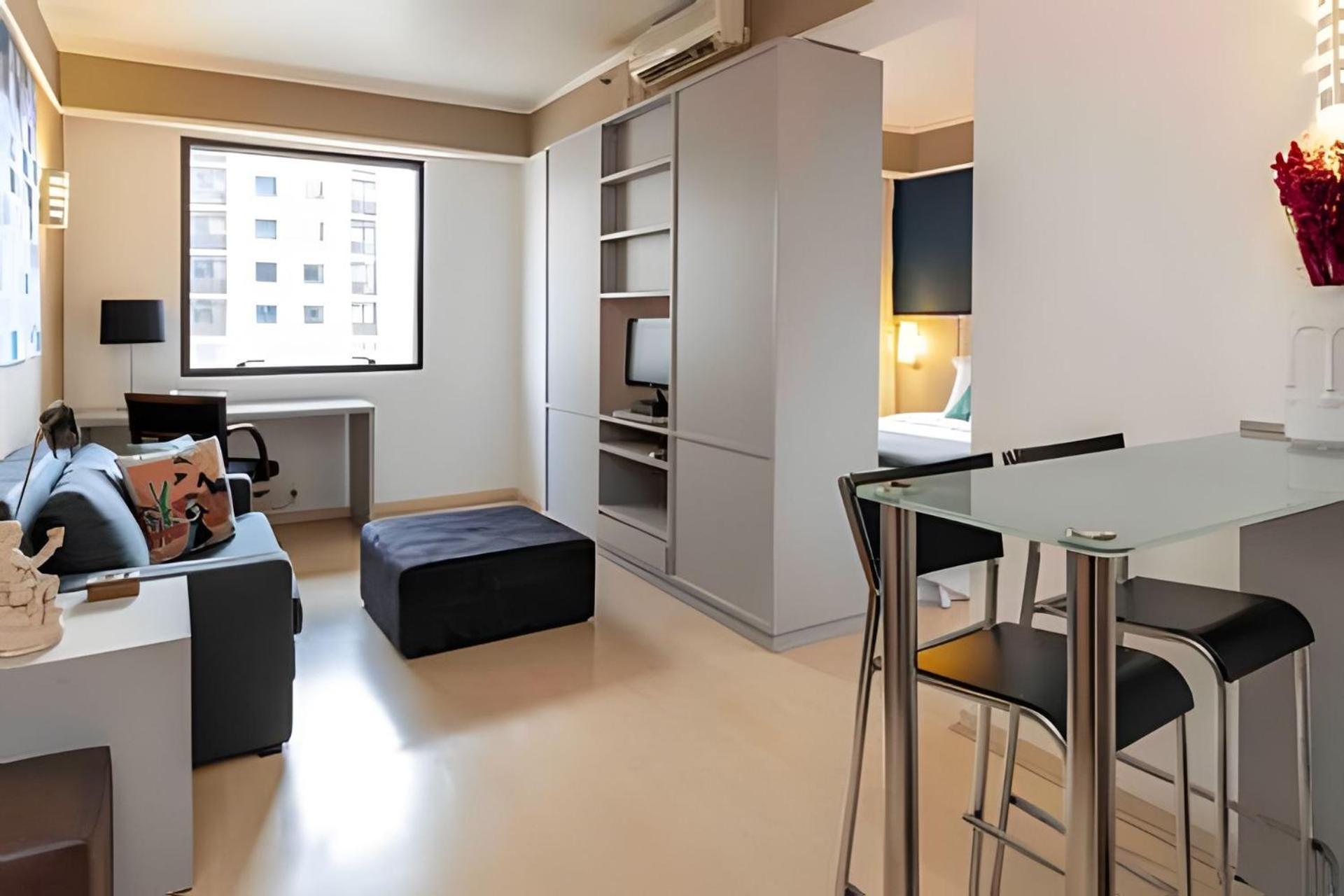 Apartment Staybridge Cond. Flats